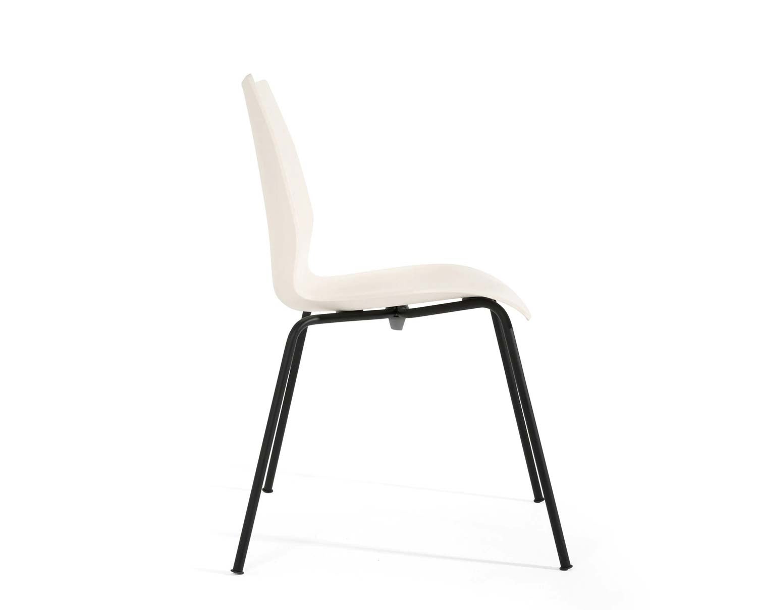 Maui-stol-N2870-zinc-white-black-3-Kartell